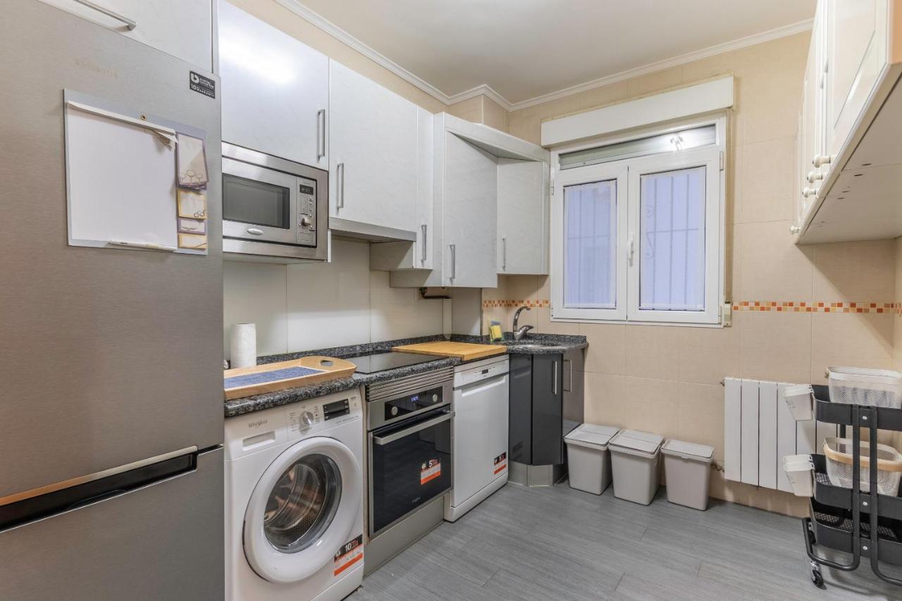 Market With Parking By Aston Appartement Bilbao