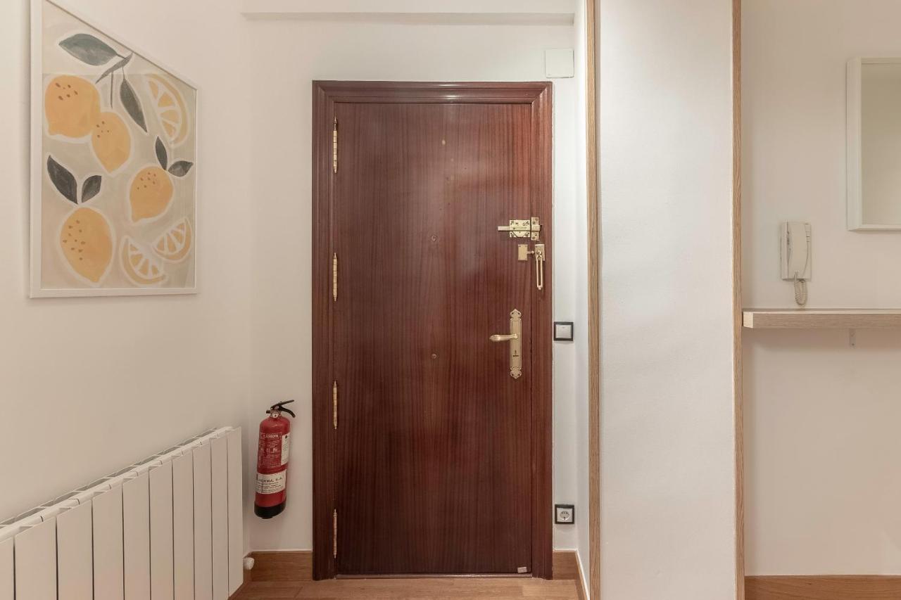 Market With Parking By Aston Appartement Bilbao
